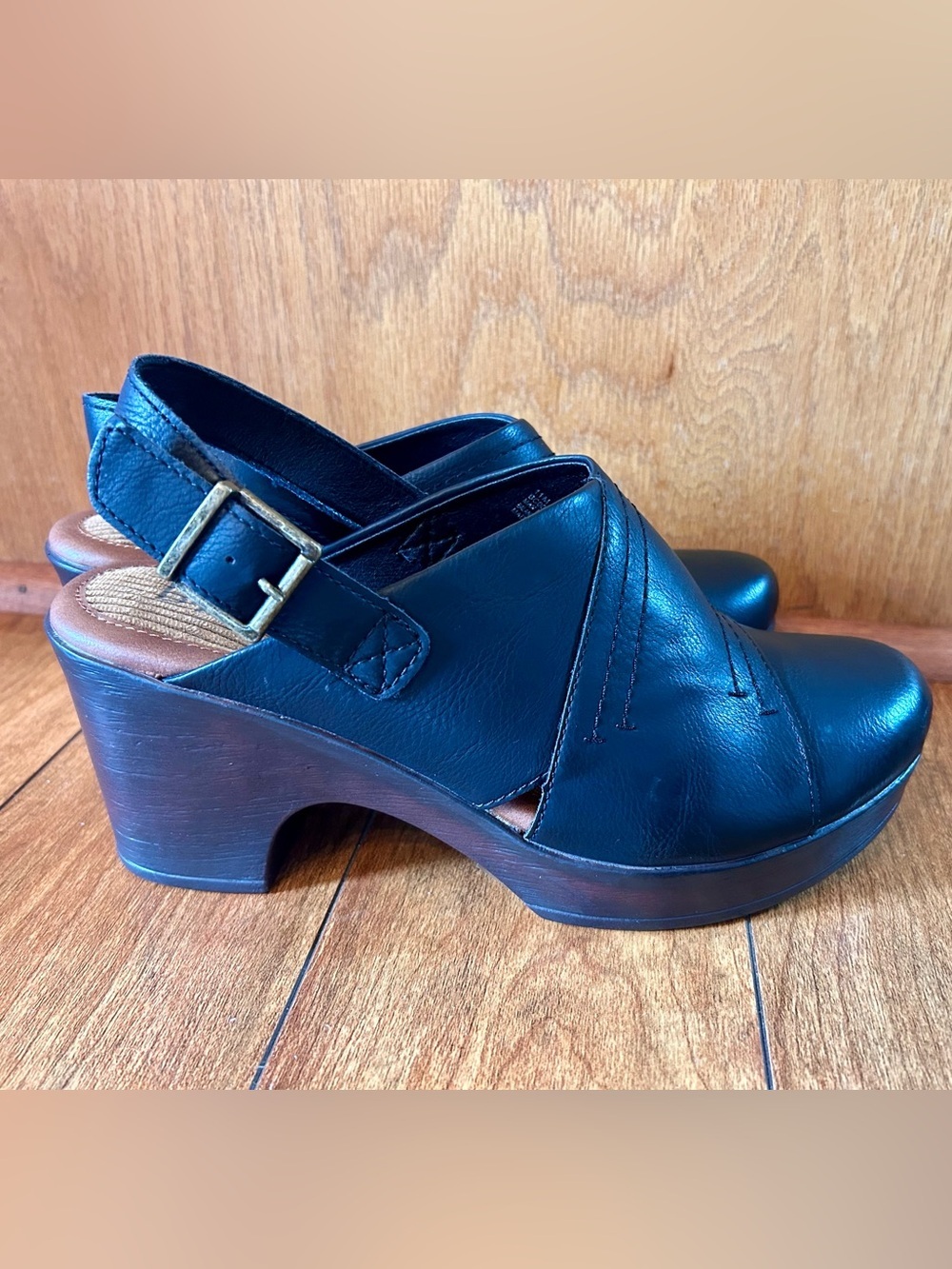 B.O.C. women’s Celia Clog Size 11 Black